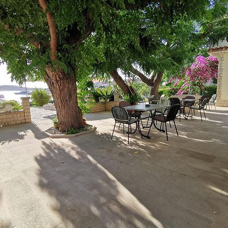 Room'S Brica Barbat na Rabu Exterior photo