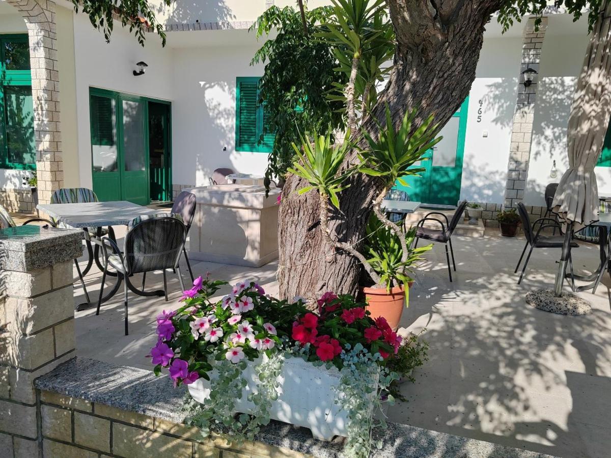 Room'S Brica Barbat na Rabu Exterior photo