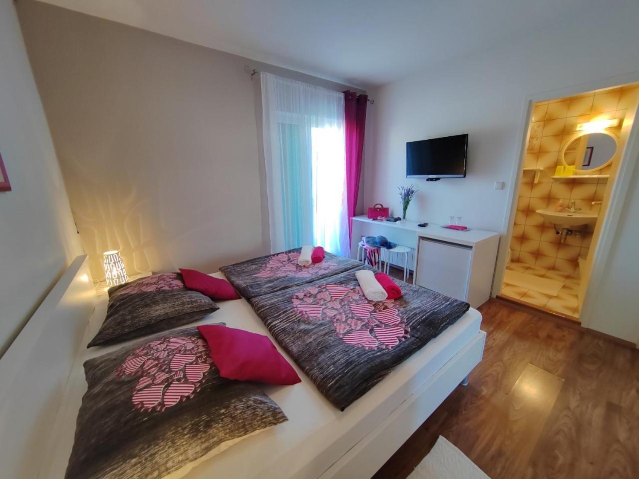 Room'S Brica Barbat na Rabu Exterior photo
